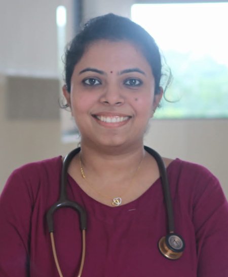 Dr. Nikhi P - Female Proctologist in Kochi