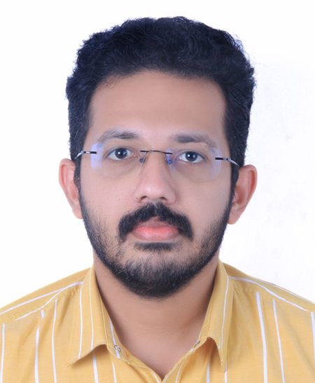 Dr. Alex Robert - Nephrologist in Kochi
